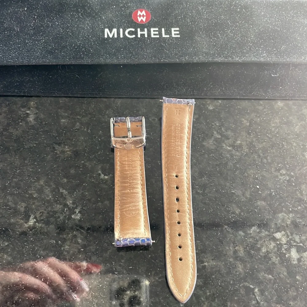 🇺🇸President’s Day Sale🇺🇸Michele Purple Snake Print Watch Strap - Picture 2 of 2